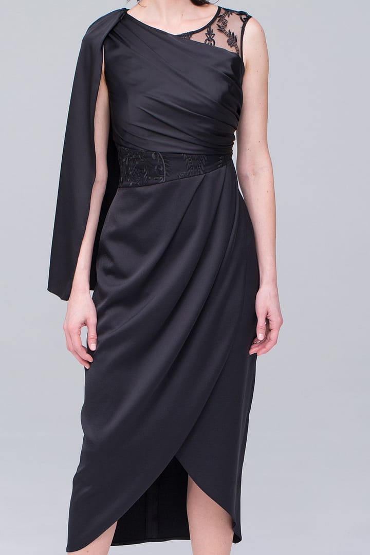 Rochie neagră cu mânecă detașabilă - imagine 2
